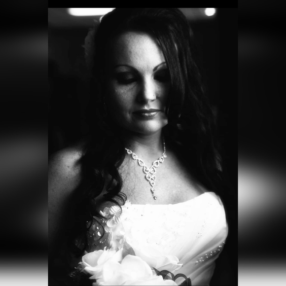 Meet your Posher, Sarah - Picture 8 of 9